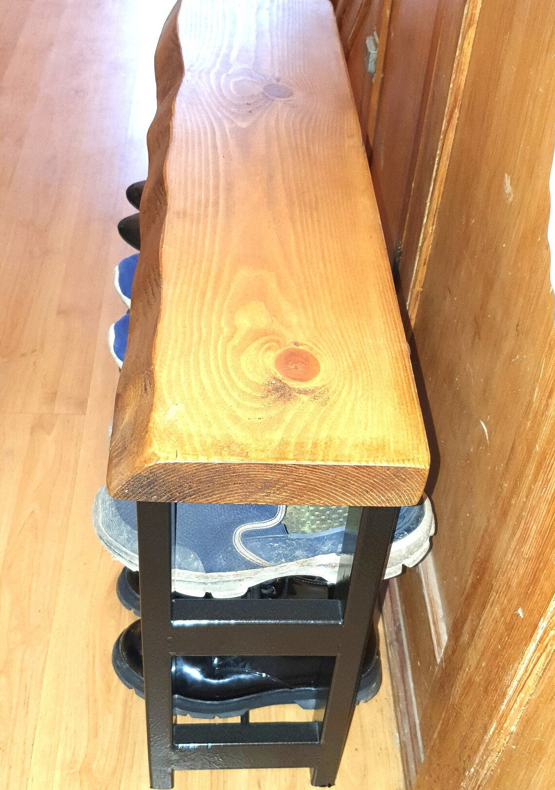 Shoe rack bench