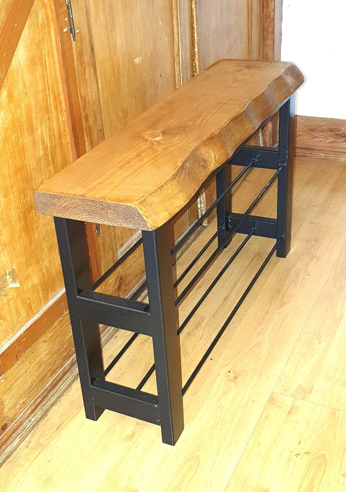Shoe rack bench